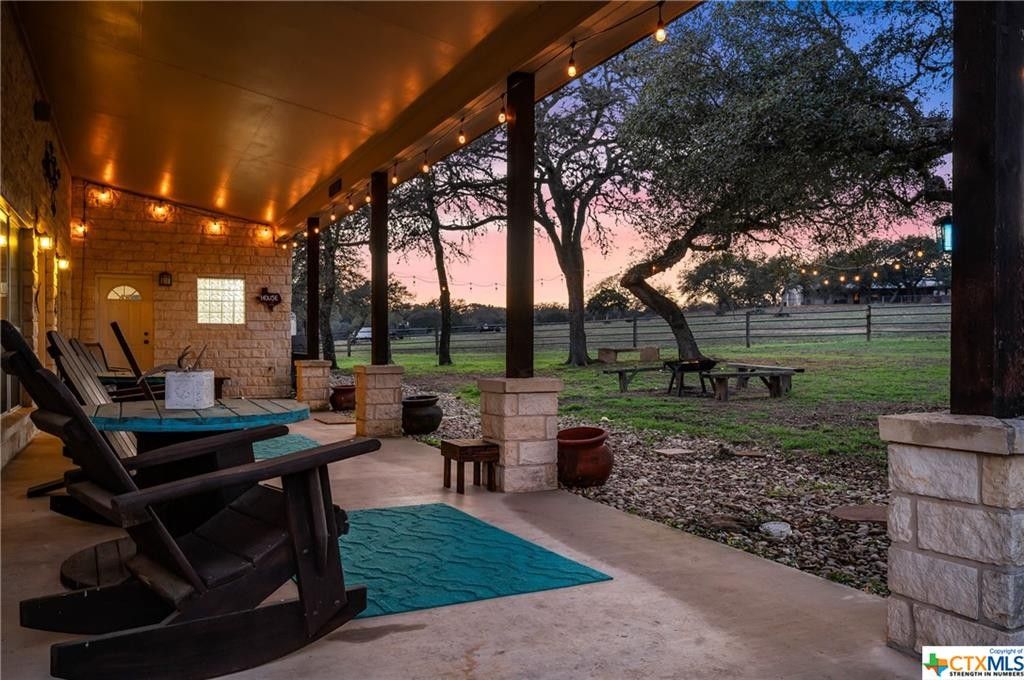 5 acres in Comal County, Texas