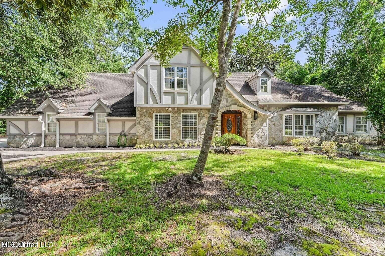 0.74 acres in Jackson County, Mississippi