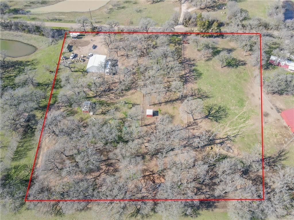 4.9 acres in McLennan County, Texas