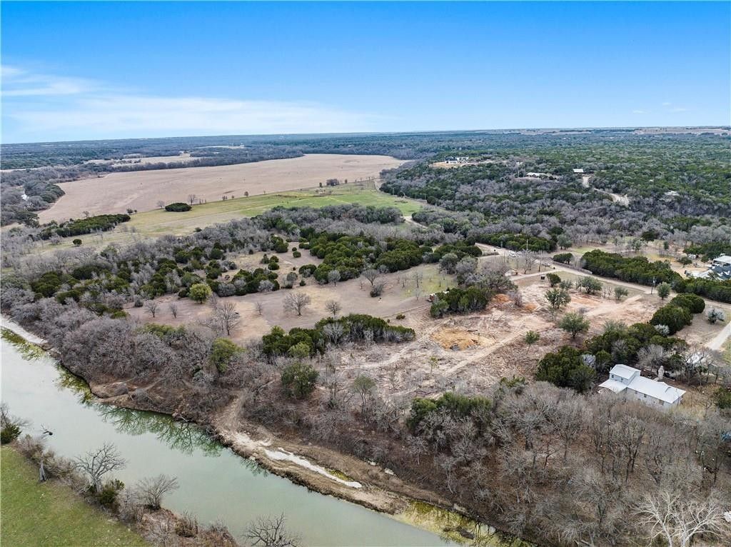 5.48 acres in McLennan County, Texas