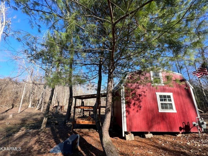 5 acres in County, Tennessee