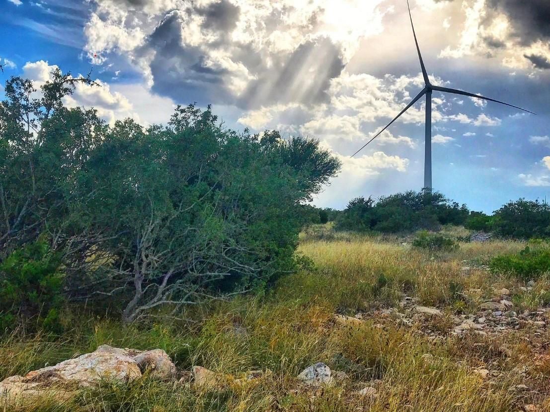 320 acres in Val Verde County, Texas