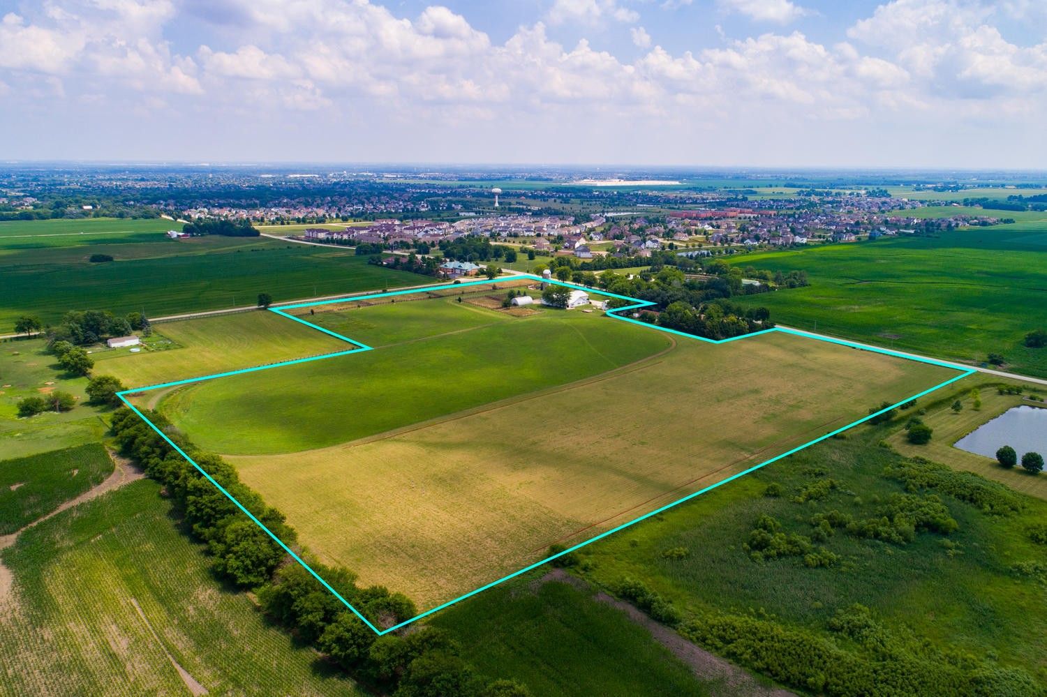 32 acres in Kendall County, Illinois