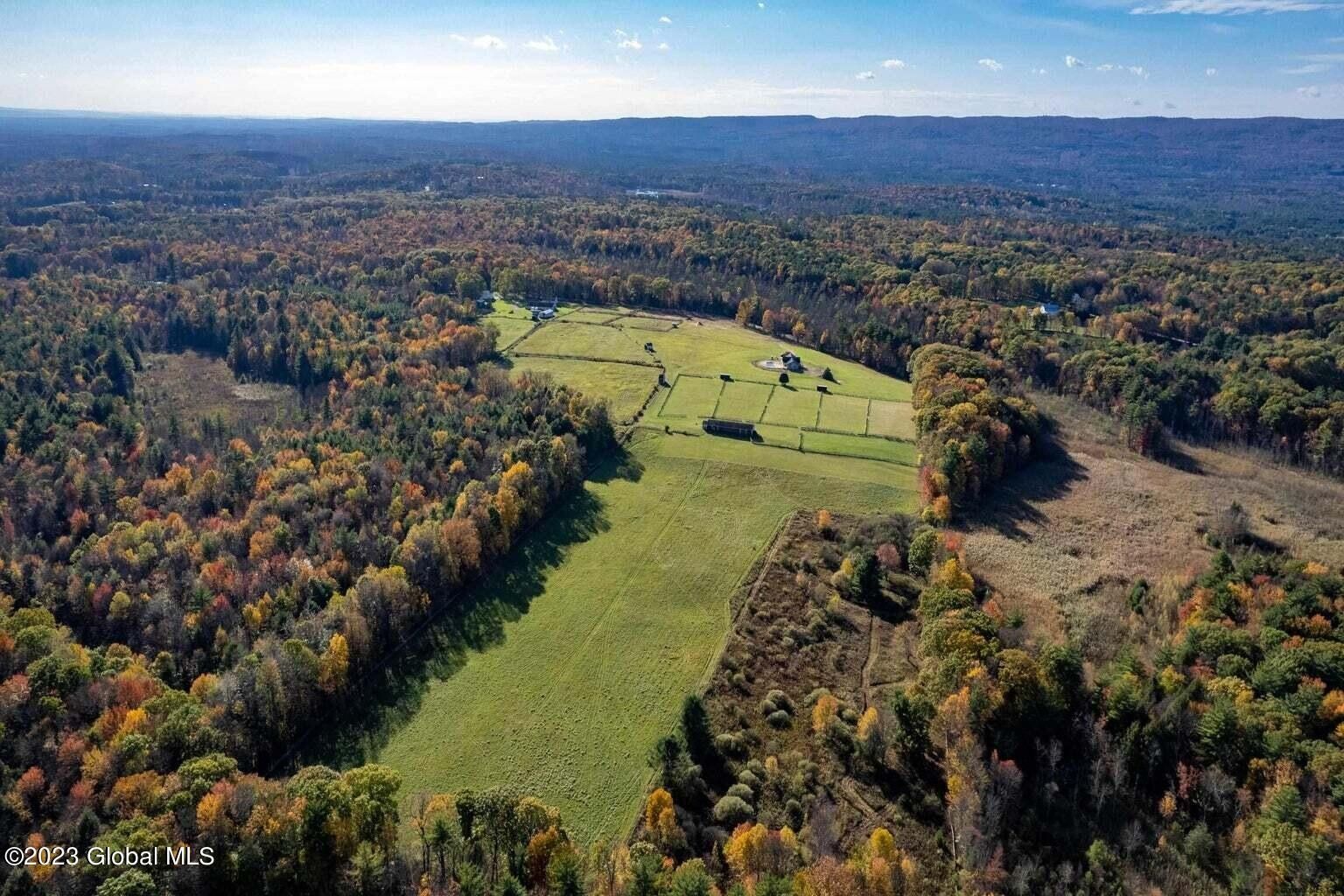 40 acres in Saratoga County, New York