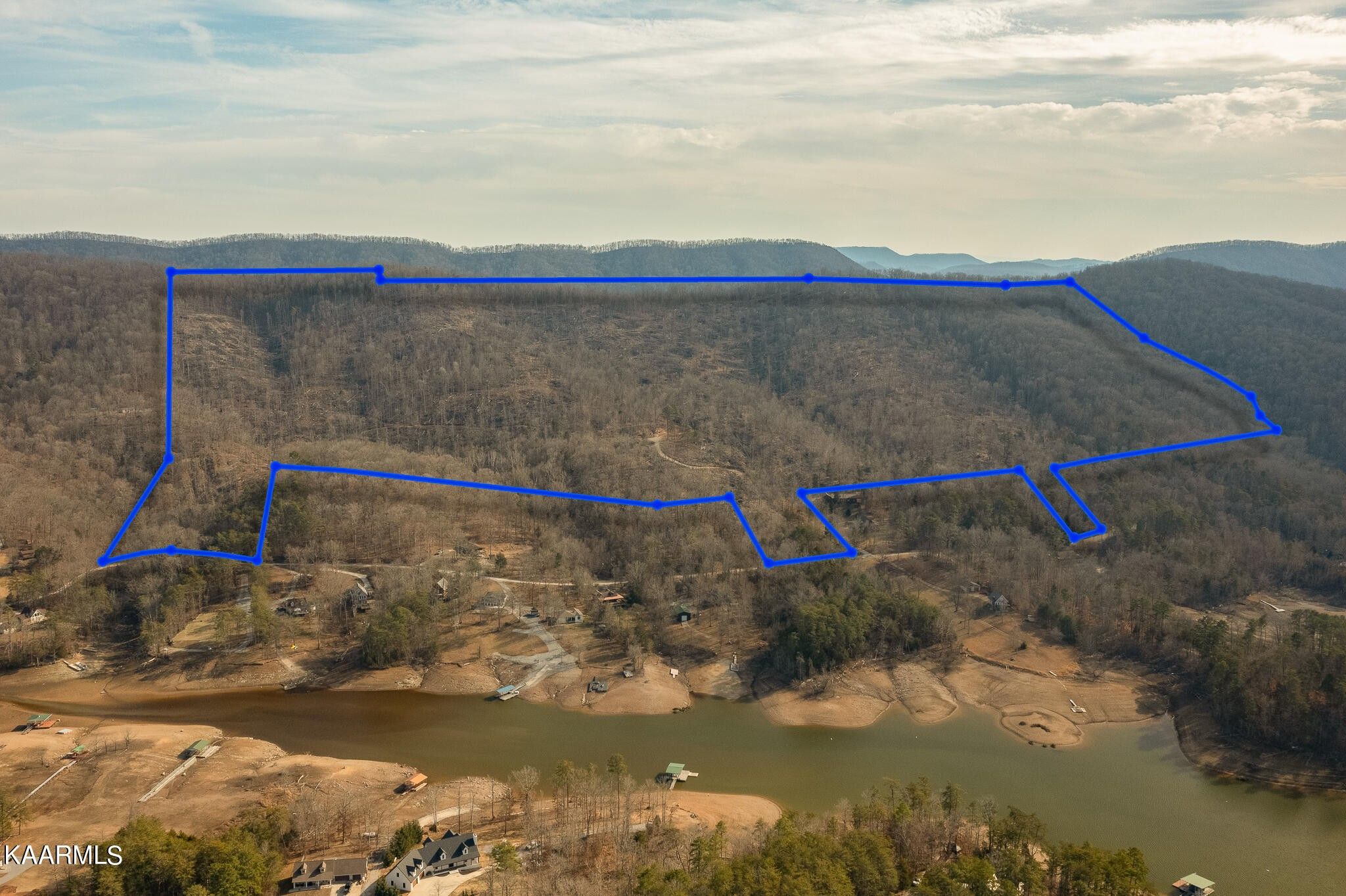 132 acres in Claiborne County, Tennessee
