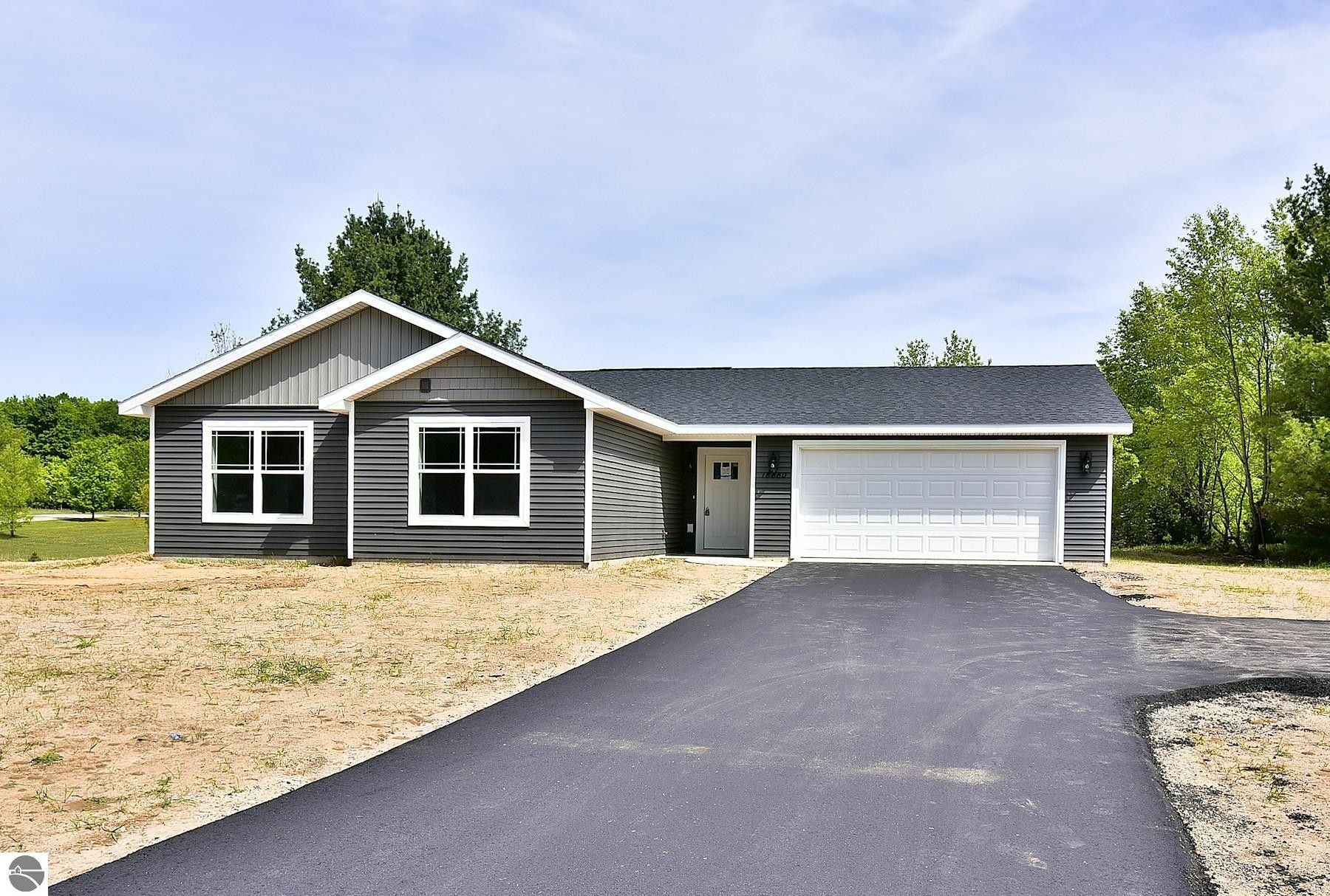 2.51 acres in Benzie County, Michigan