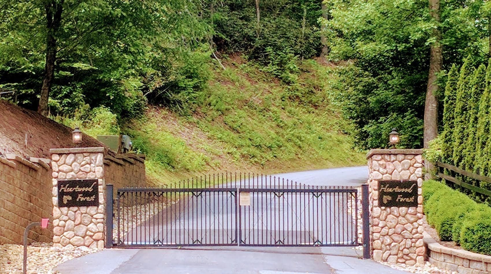 10 acres in Caldwell County, North Carolina