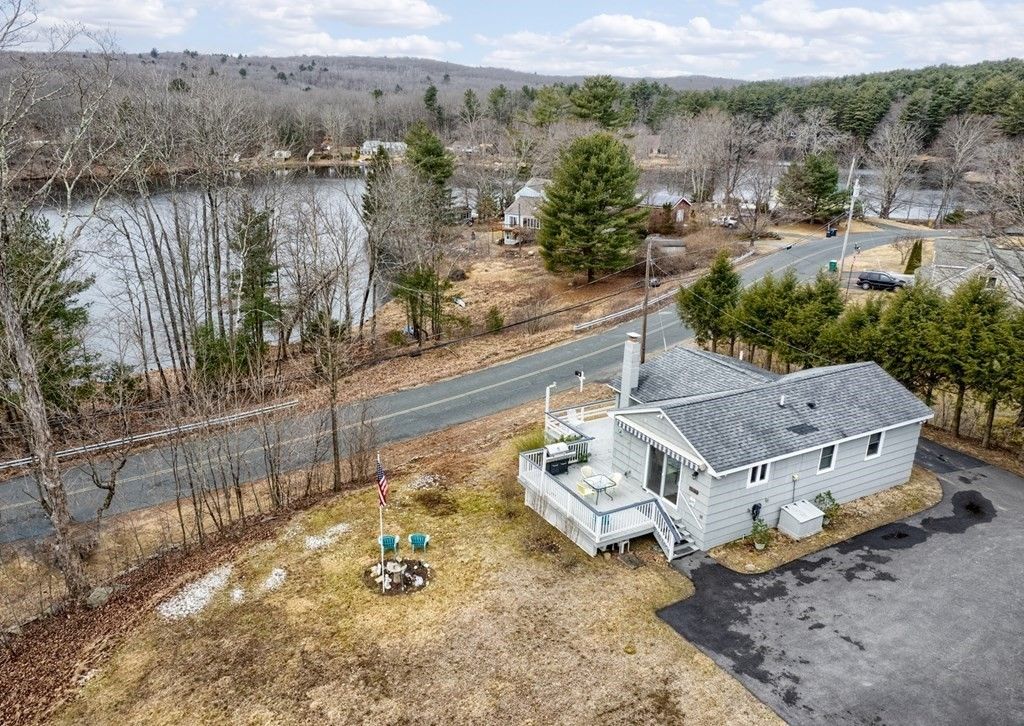 0.95 acres in Worcester County, Massachusetts