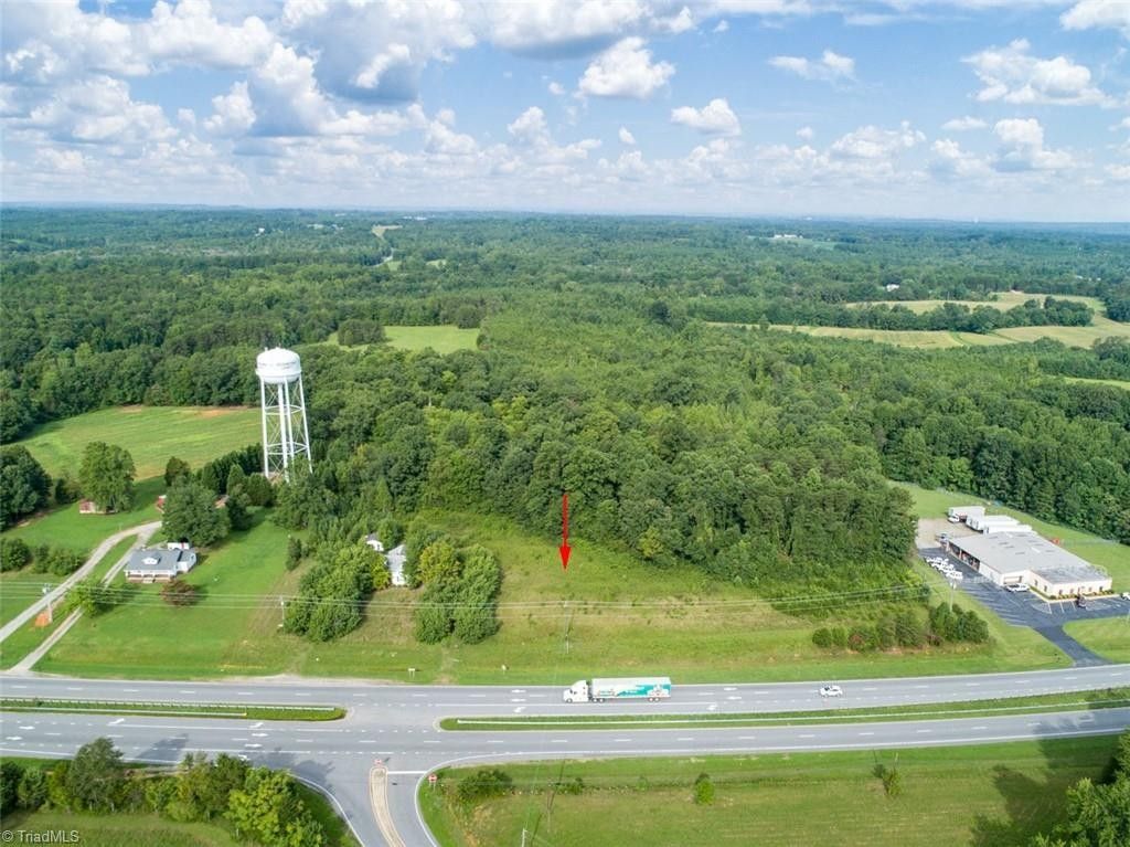 8.53 acres in Rockingham County, North Carolina