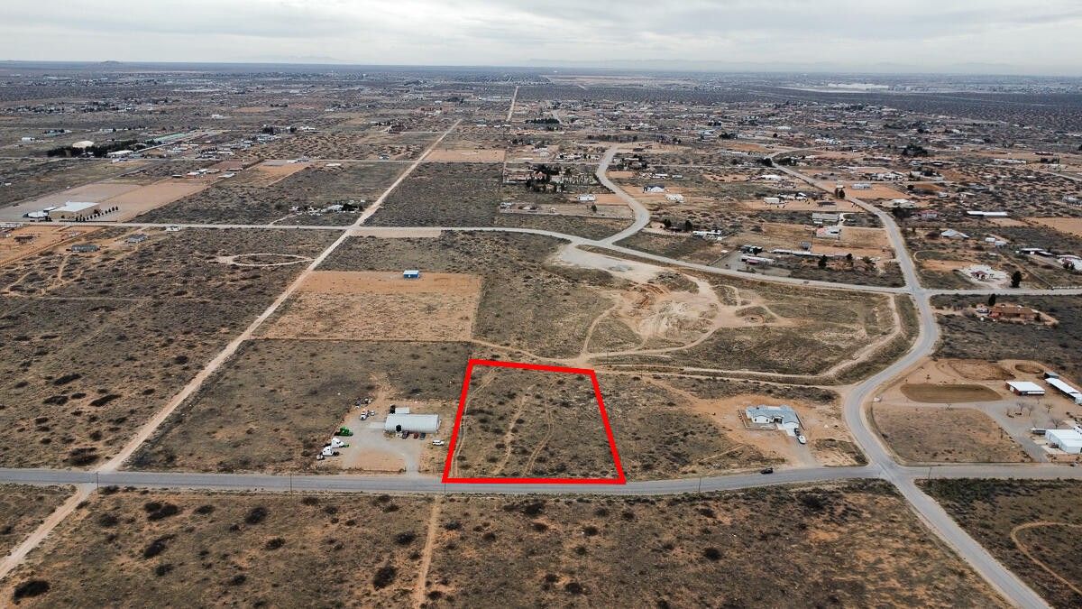 2.65 acres in El Paso County, Texas