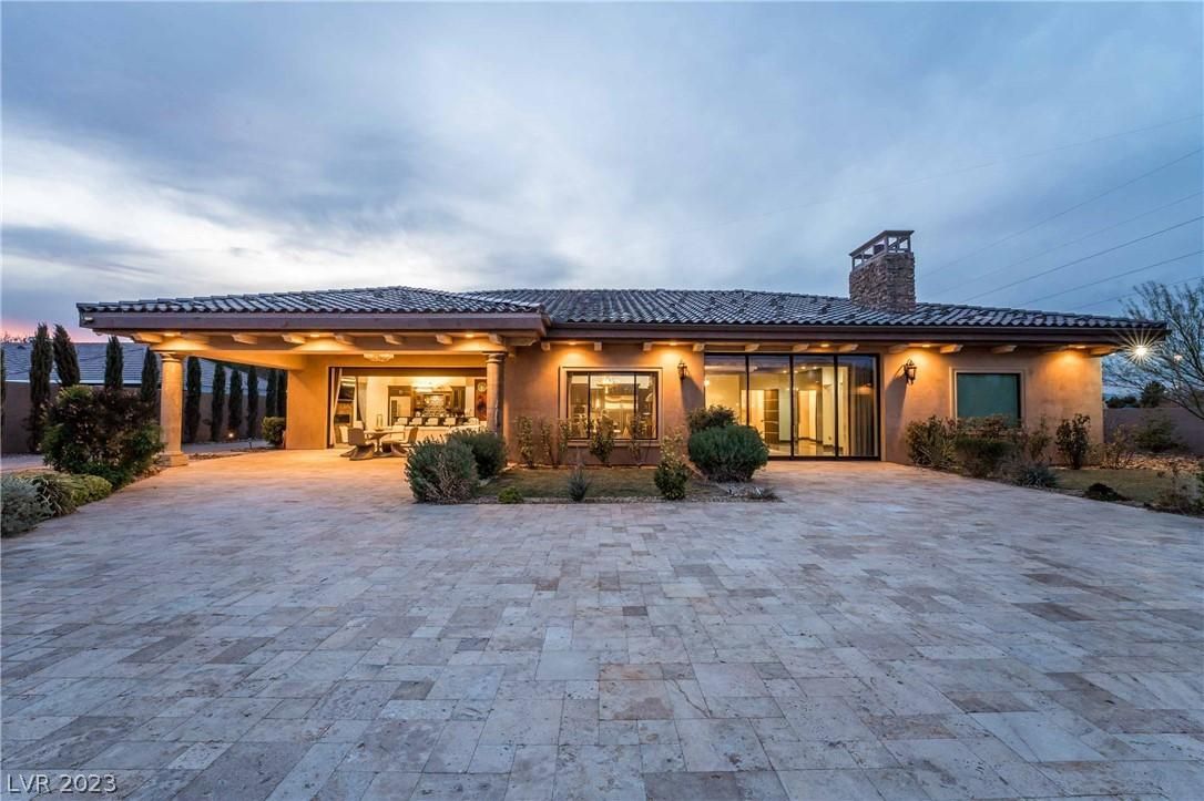 1.21 acres in Clark County, Nevada