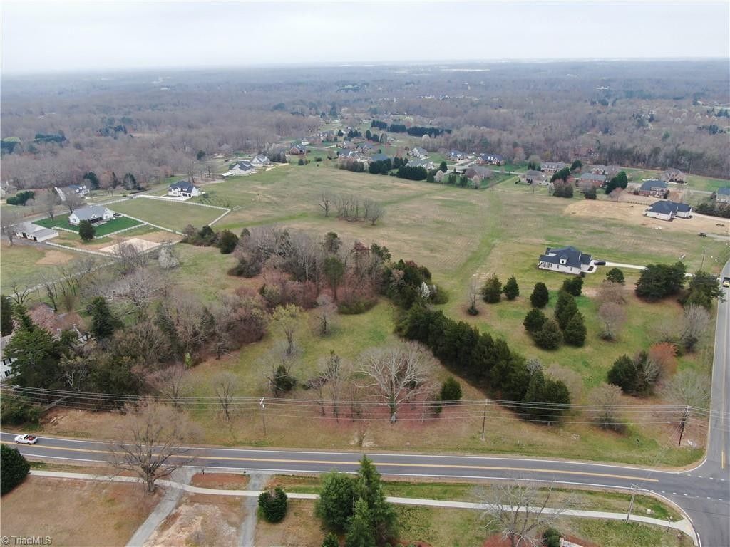 4.95 acres in Guilford County, North Carolina