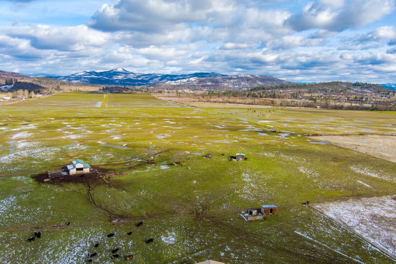 12.44 acres in Jackson County, Oregon