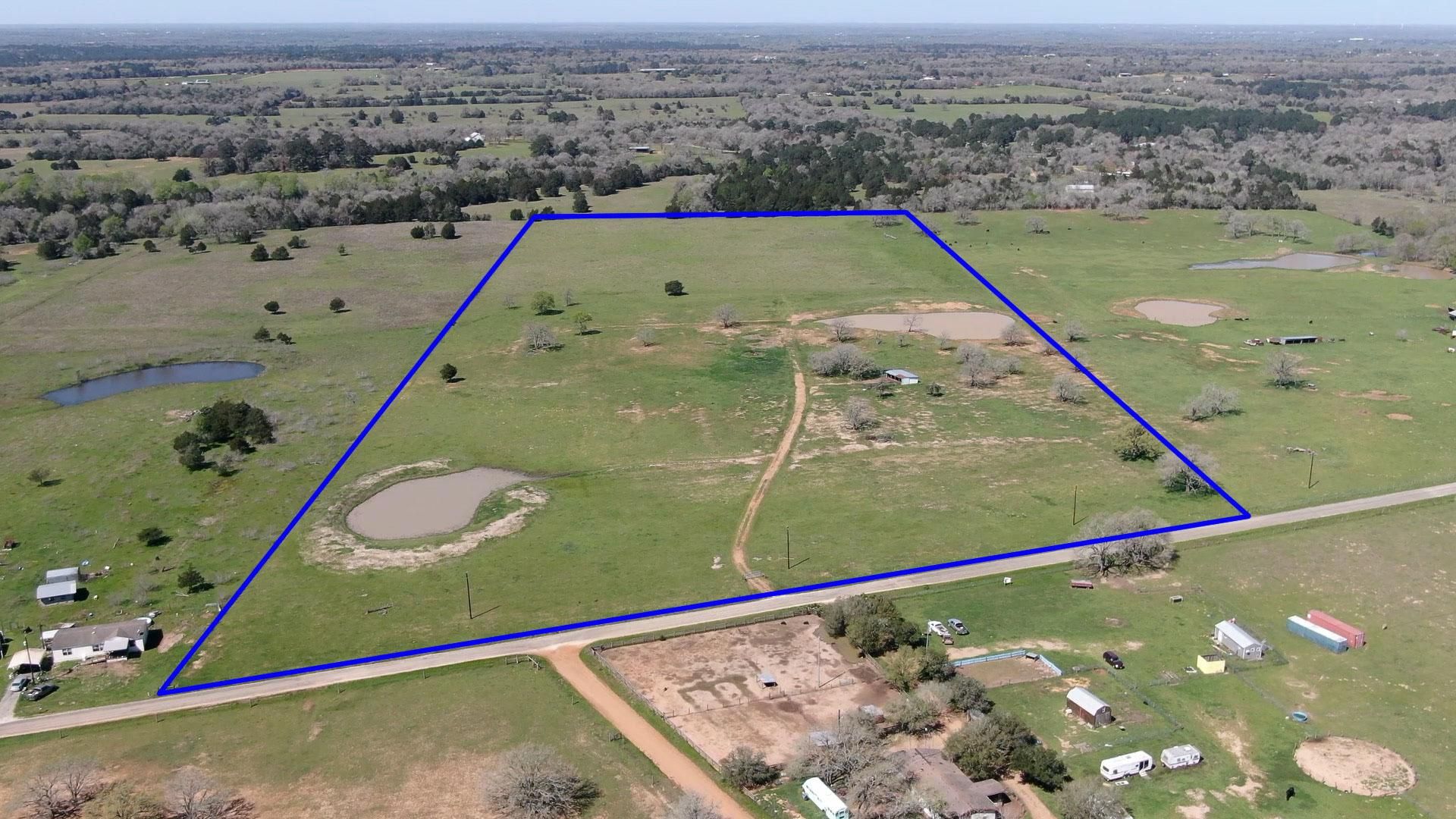 33 acres in Bastrop County, Texas