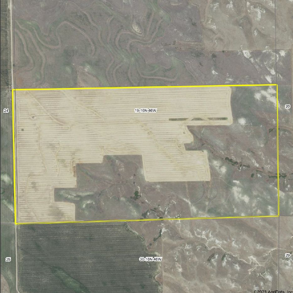 304.39 acres in Cheyenne County, Nebraska