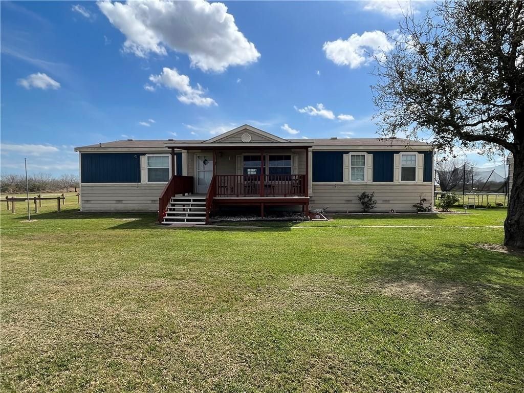 6.89 acres in San Patricio County, Texas