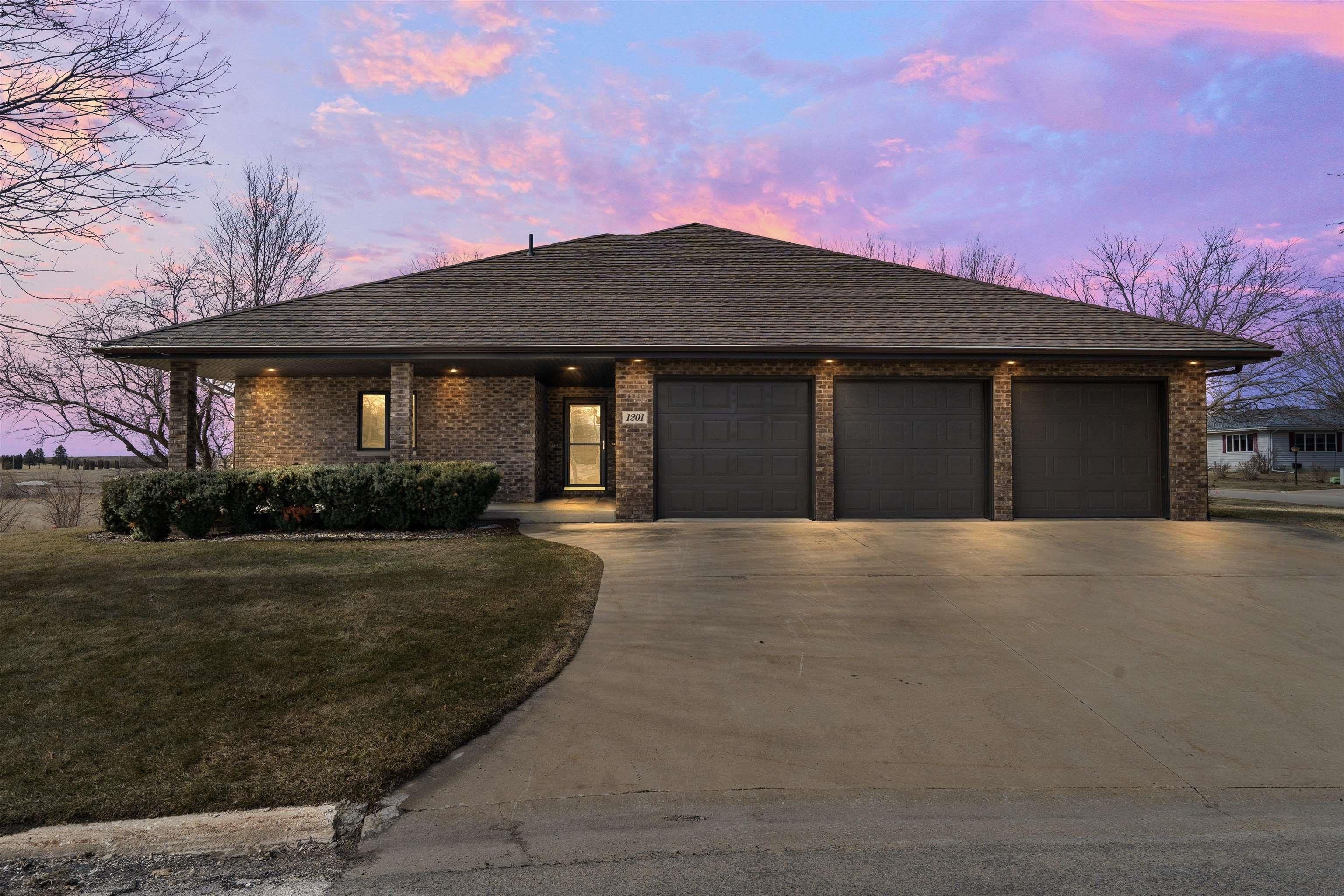 0.33 acres in Grundy County, Iowa