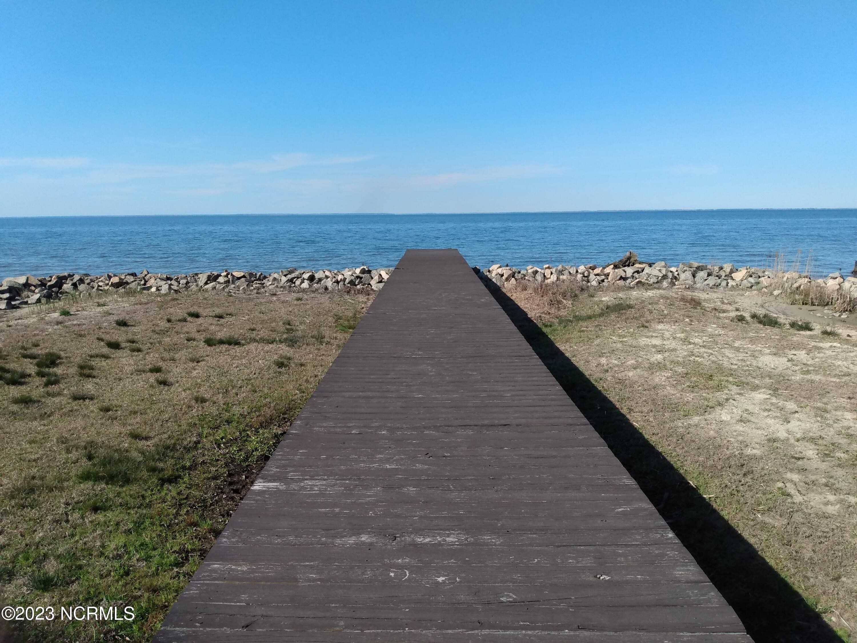 0.85 acres in Tyrrell County, North Carolina