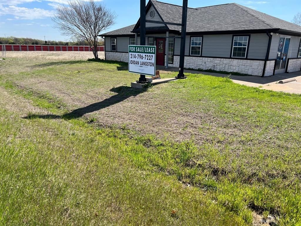 1.1 acres in Johnson County, Texas