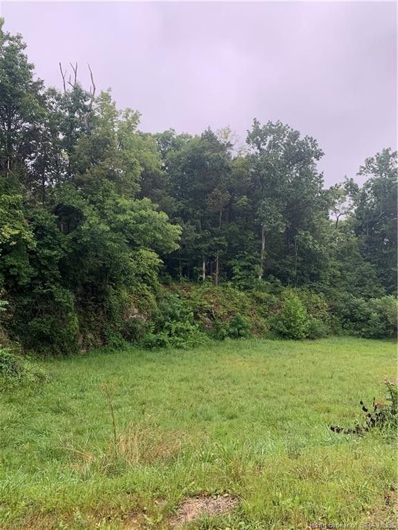 5 acres in Harrison County, Indiana