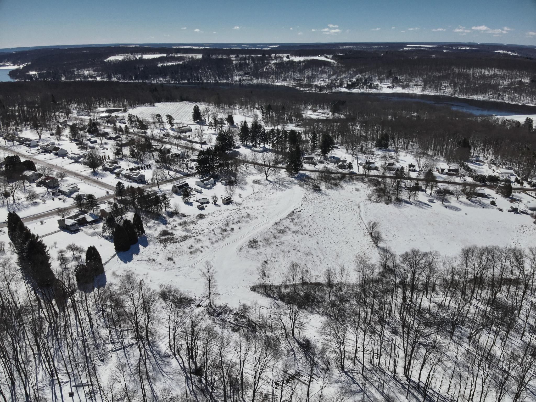 Pettis Rd, Meadville, PA 16335