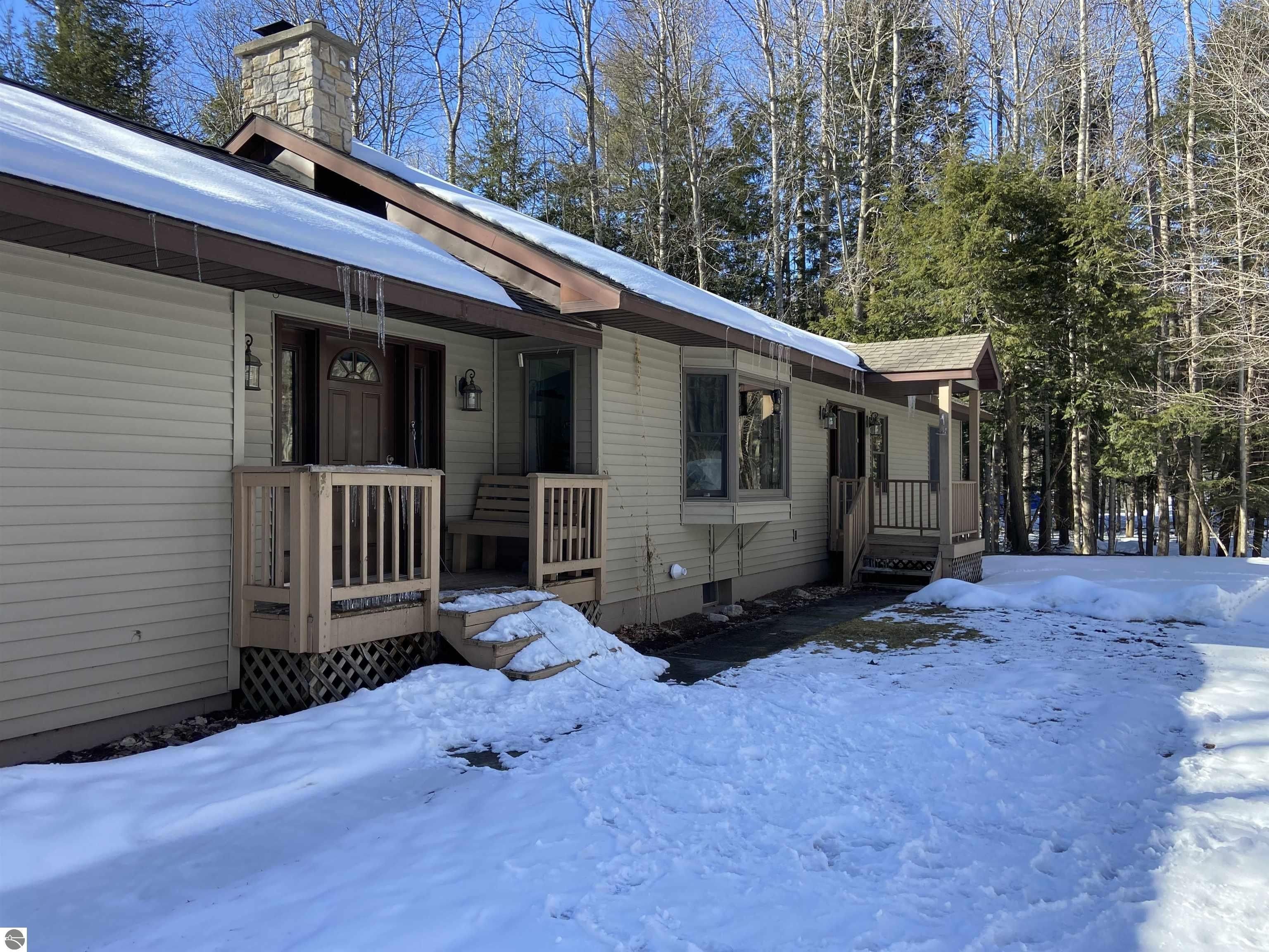 10 acres in Benzie County, Michigan