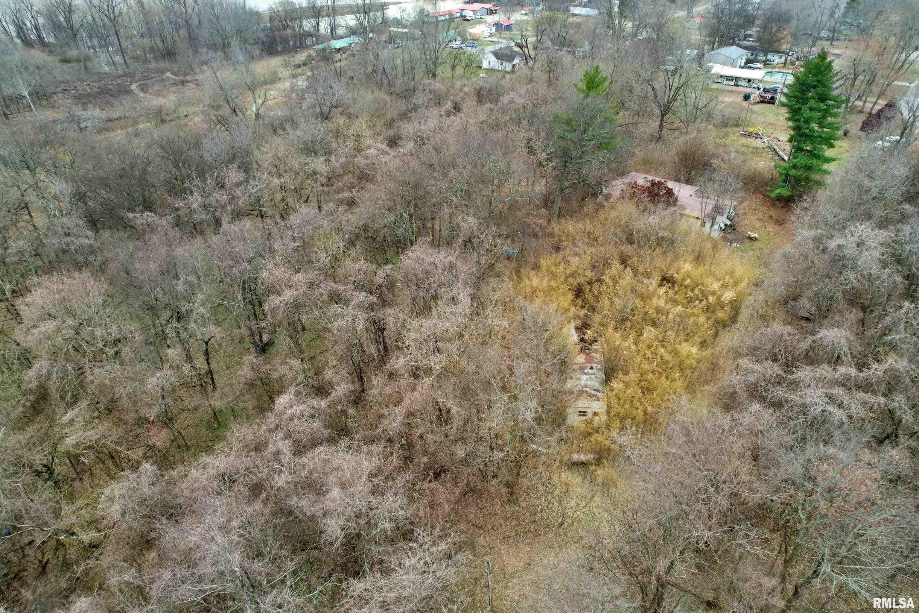 4 acres in Pope County, Illinois