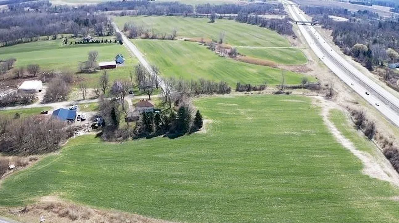 9 acres in Genesee County, New York
