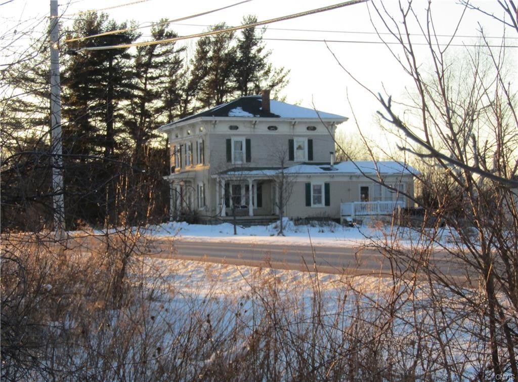 2.5 acres in Jefferson County, New York