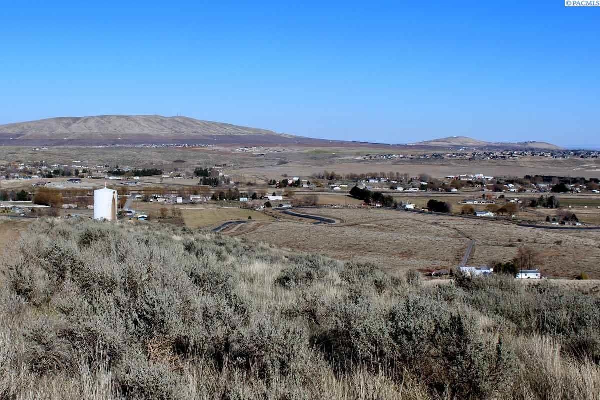 5 acres in Benton County, Washington