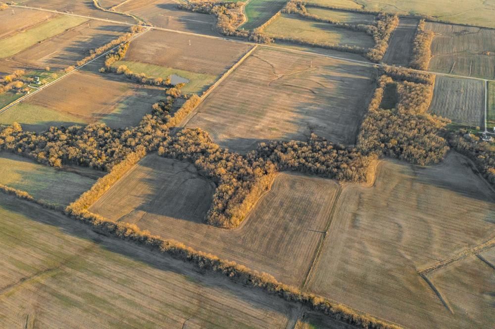 80 acres in Benton County, Missouri