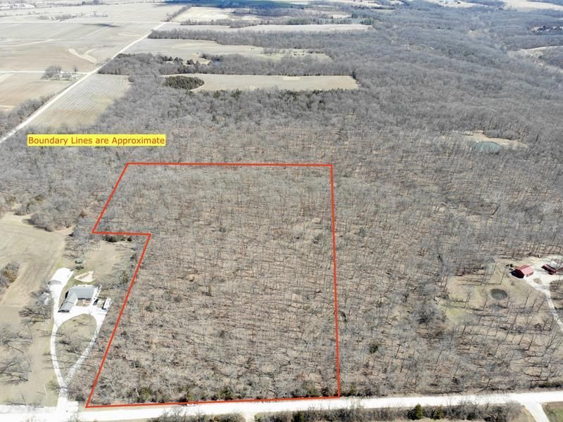 15 acres in Montgomery County, Missouri