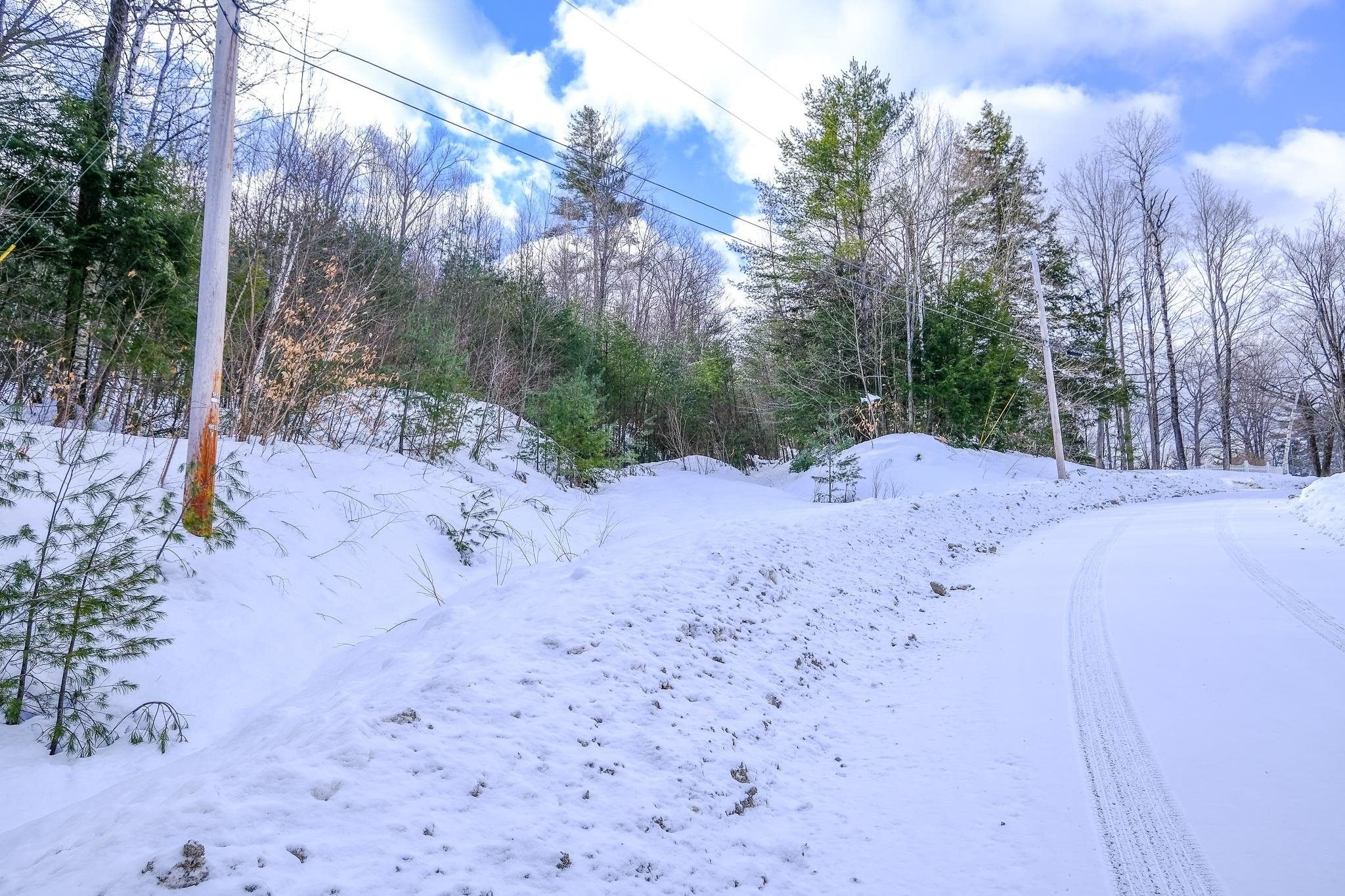 2 acres in Windsor County, Vermont