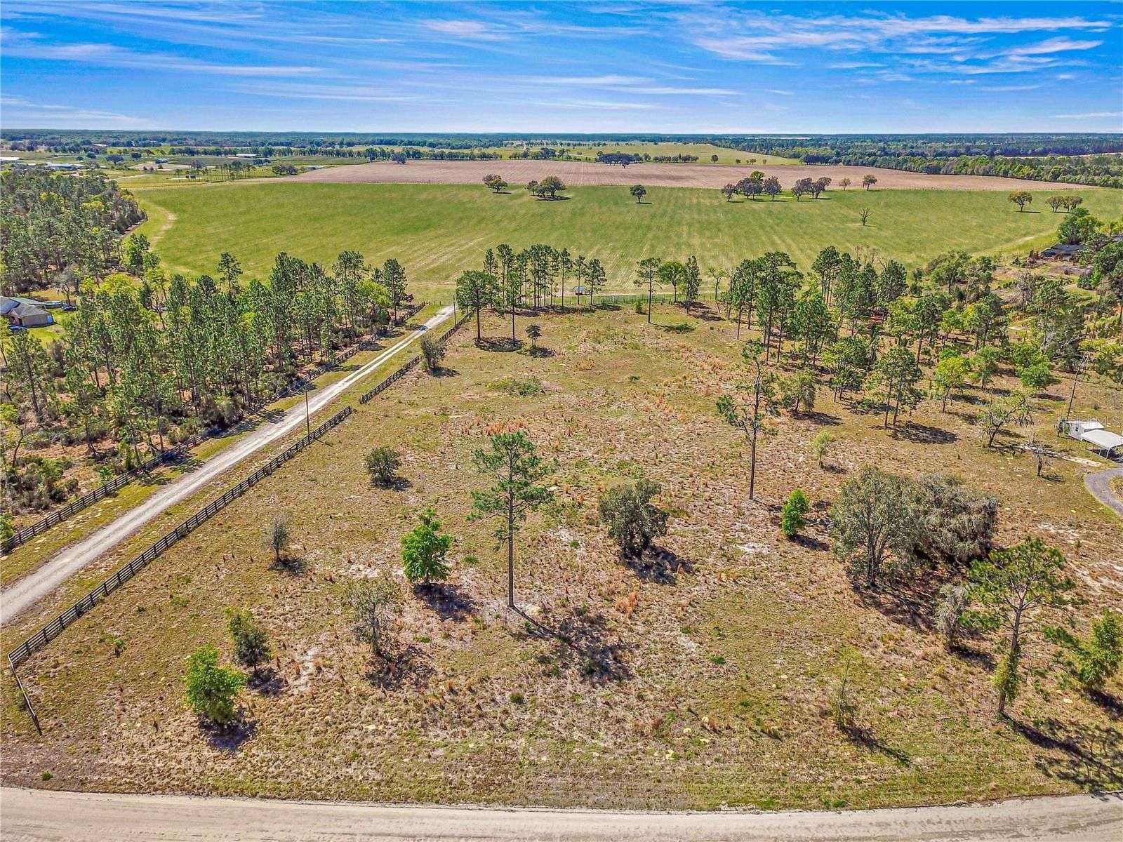 4.31 acres in Levy County, Florida