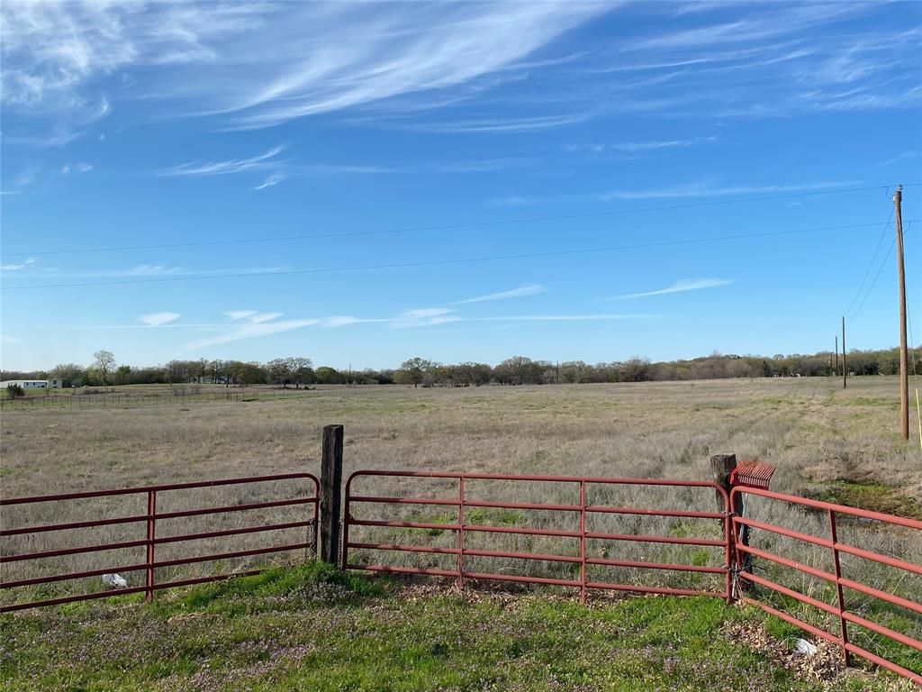 10 acres in Denton County, Texas