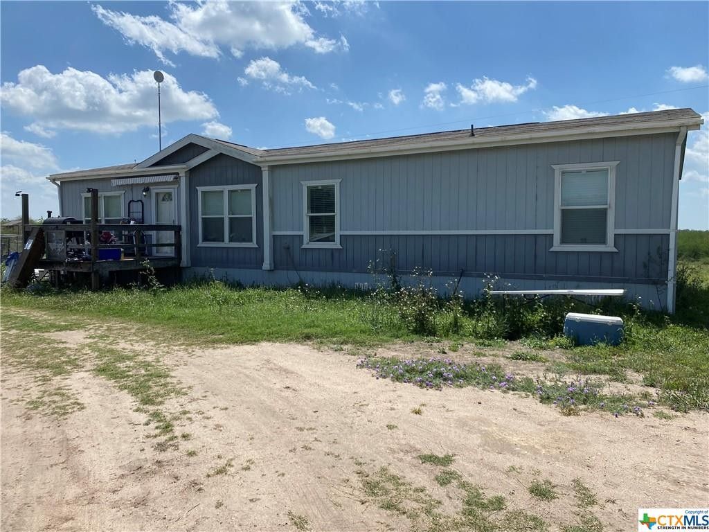 5 acres in Dewitt County, Texas