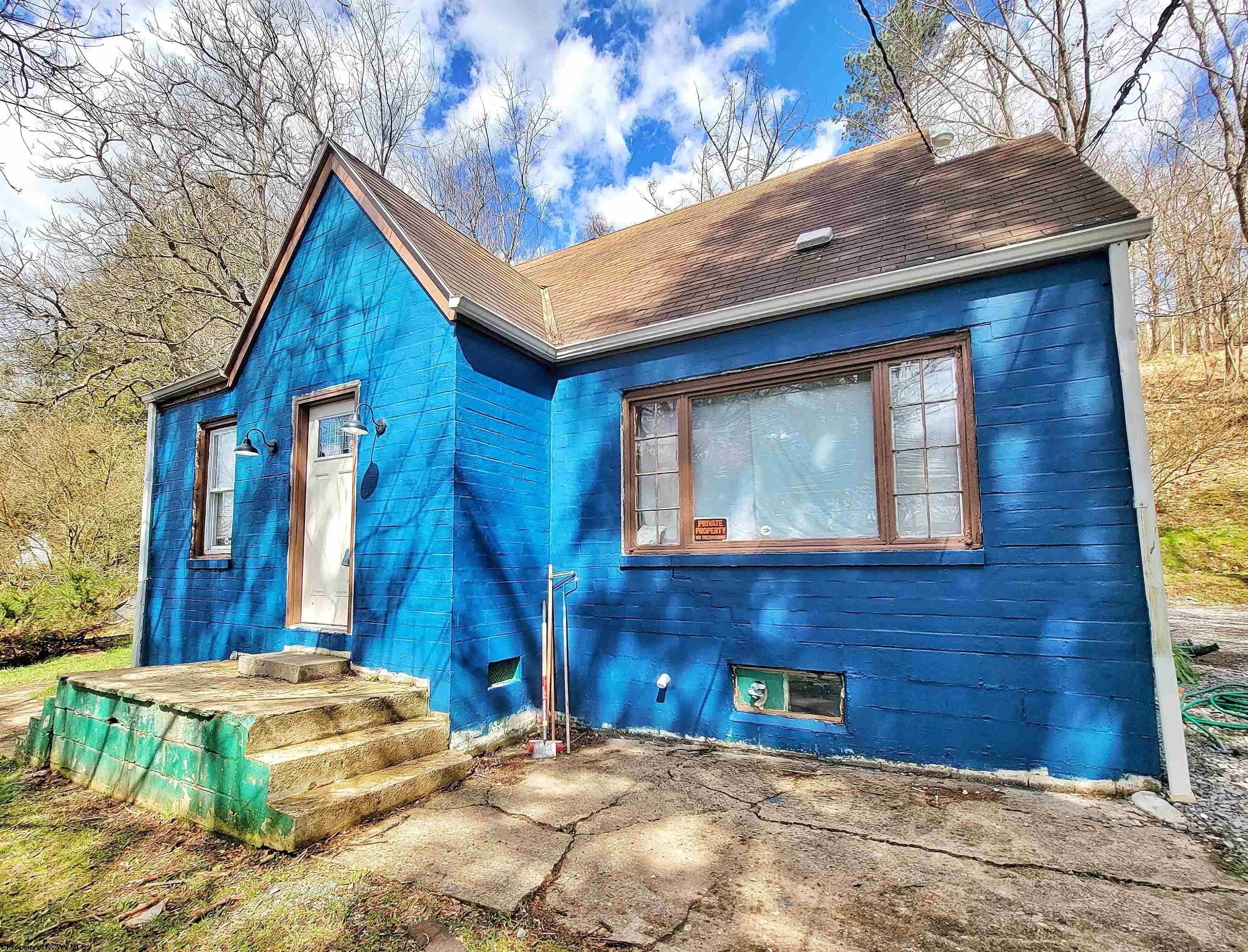 1.5 acres in Harrison County, West Virginia