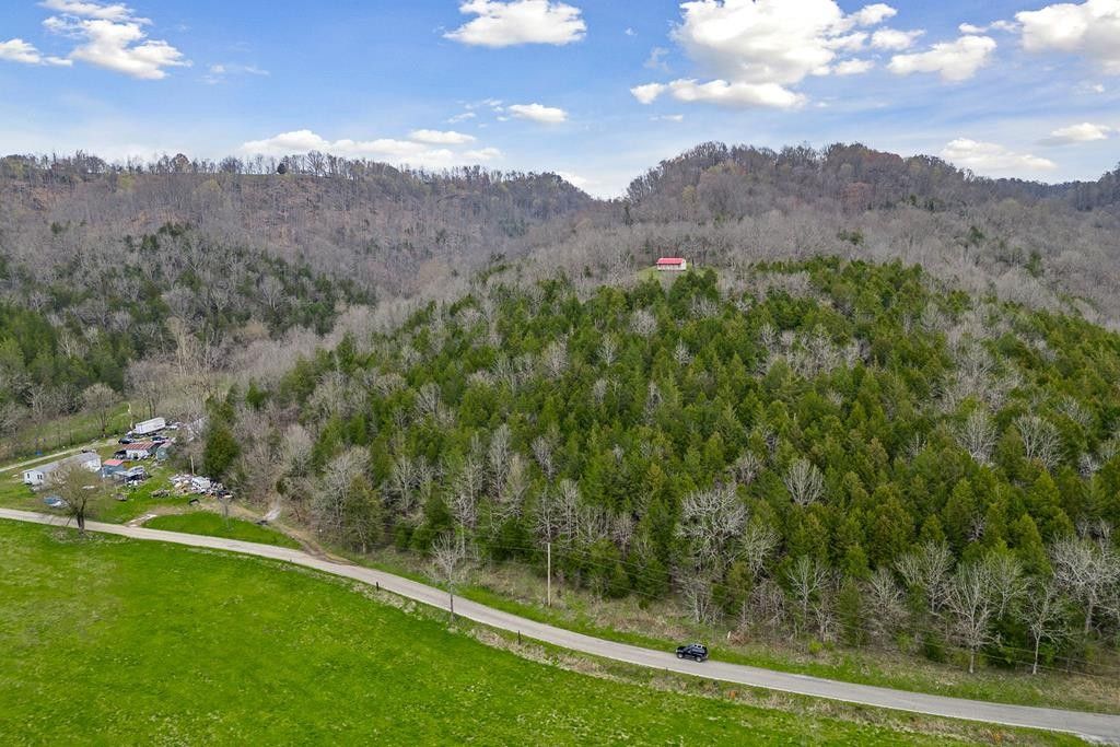 7.54 acres in Putnam County, Tennessee