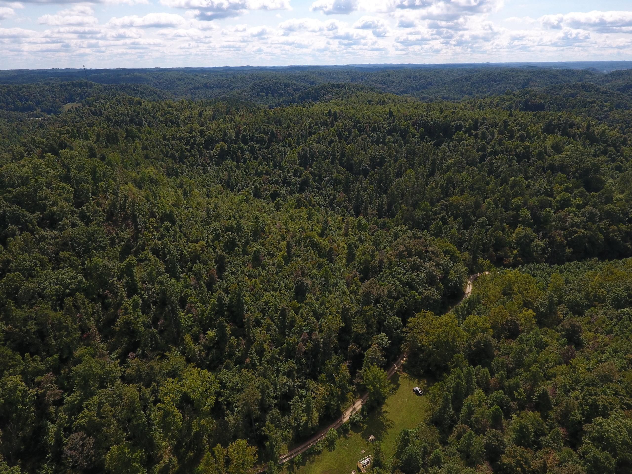 34 acres in Carter County, Kentucky