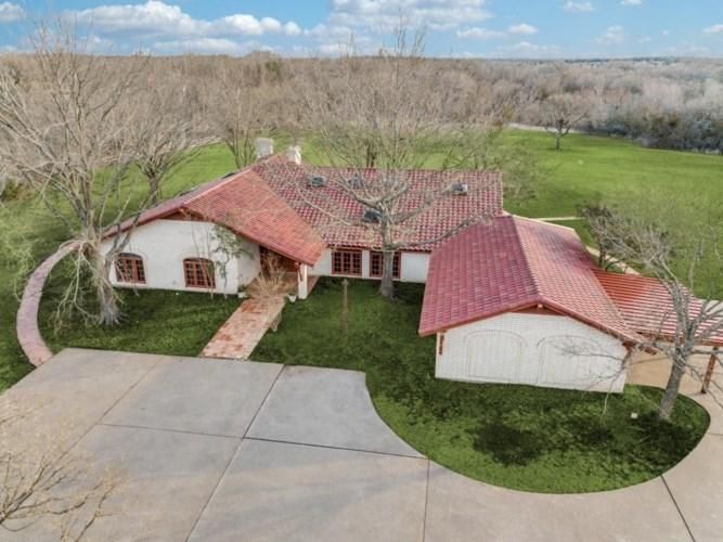 100 acres in Navarro County, Texas