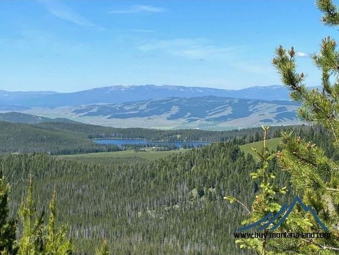 23.5 acres in Anaconda, MT, 59711 MLS Red Lion