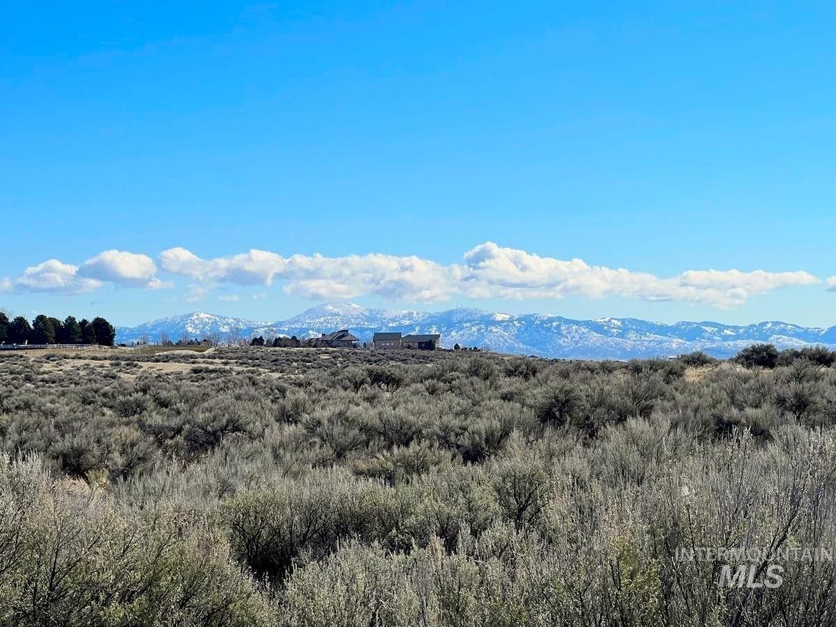 10 acres in Ada County, Idaho