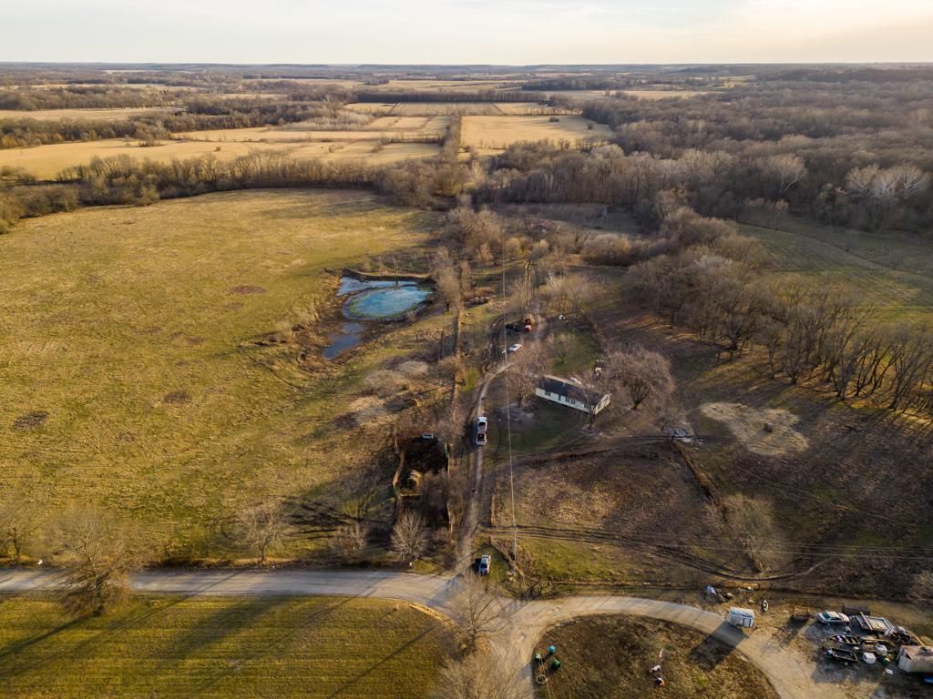 253 acres in Cass County, Missouri