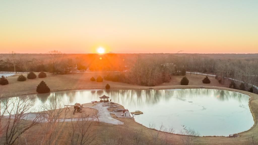 54 acres in Warren County, Missouri