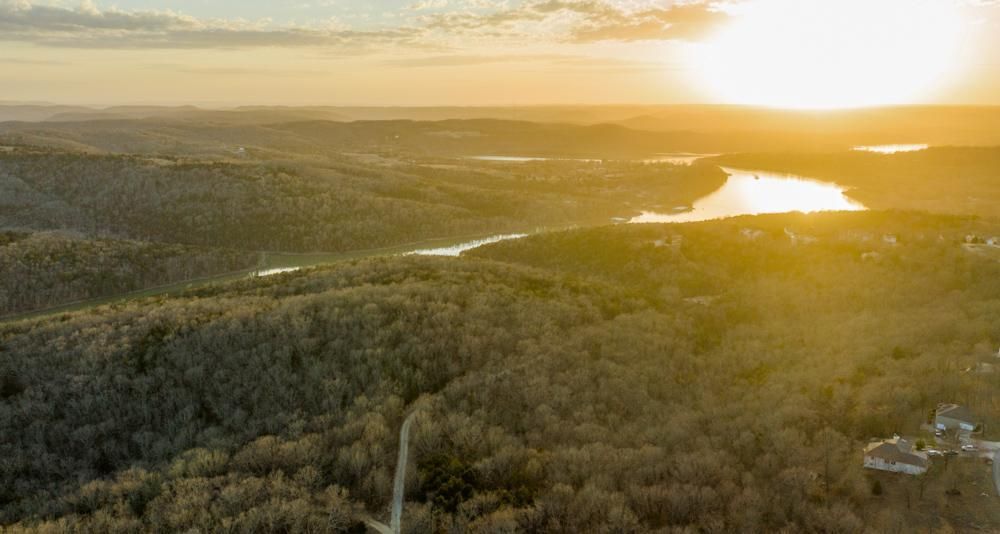 123 acres in Stone County, Missouri