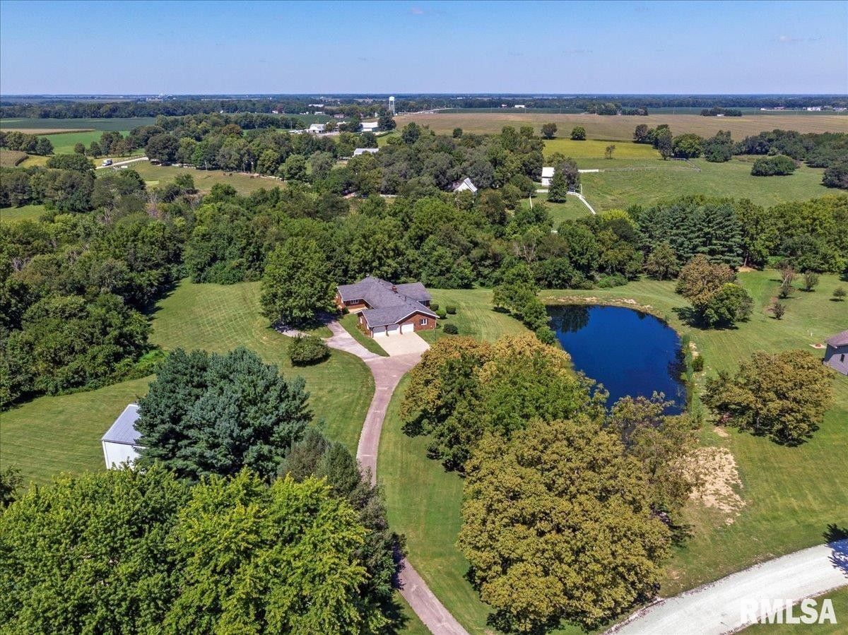 9.75 acres in Sangamon County, Illinois