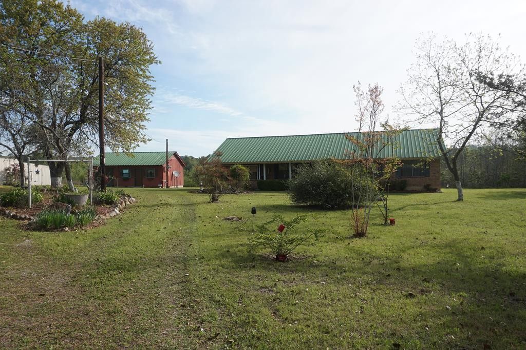 2 acres in Cherokee County, Texas