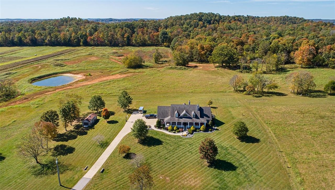 43 acres in Warren County, Kentucky