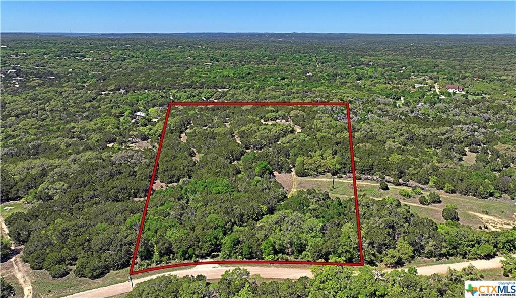 10 acres in Hays County, Texas