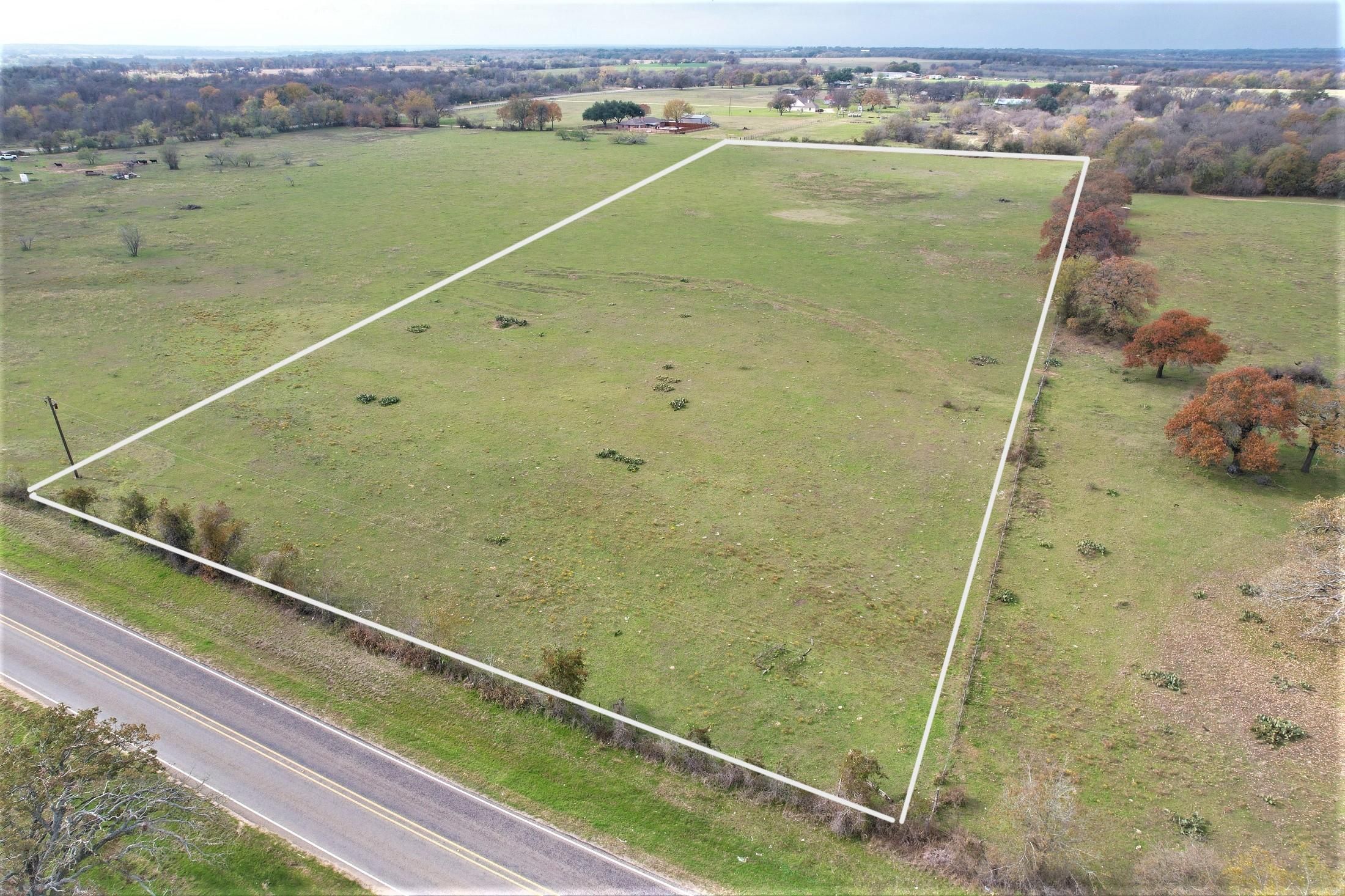 10 acres in Milam County, Texas